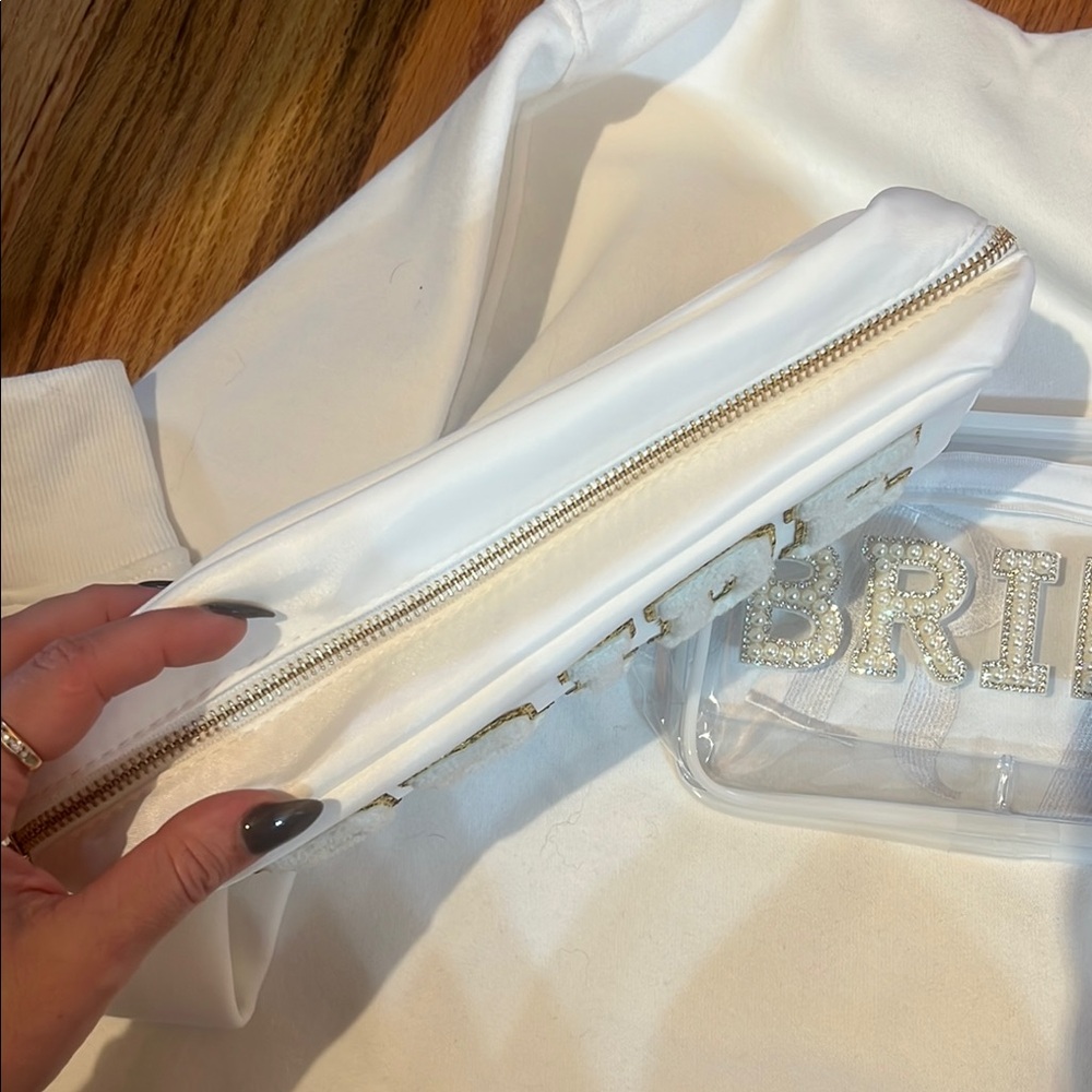 Crewneck 'Bride' Sweatshirt - White - Picture 5 of 5